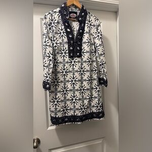 Elegant Navy and White Long Sleeve Dress